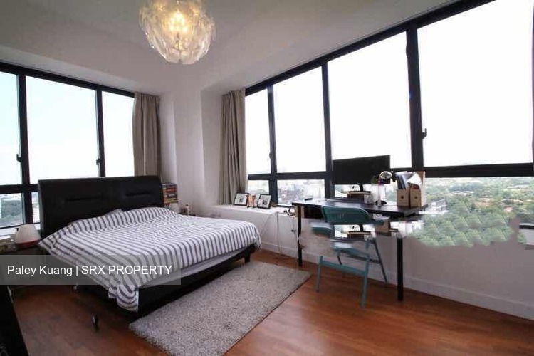 D'Leedon thumbnail photo